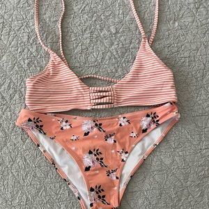 **3 for 25** Cupshe 2-piece swimsuit